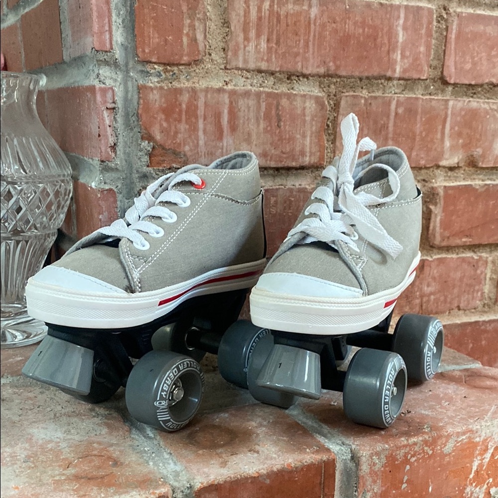Kids Gray Roller Skate Shoes by Roller Derby